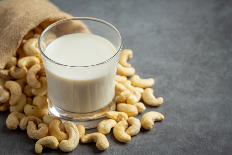 Silk Cashew Milk vs. Other Alternatives